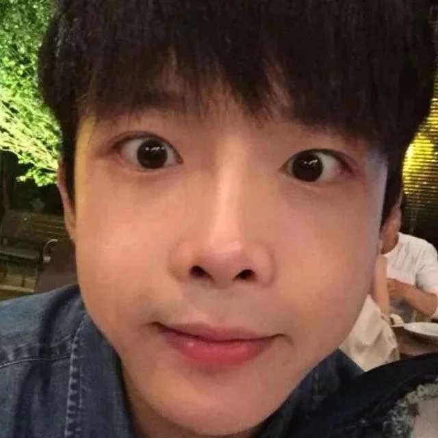 令狐辰晓飘