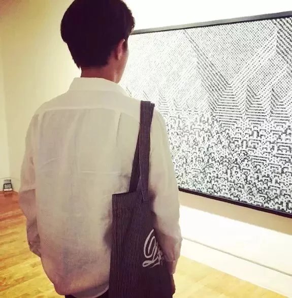 徐离鹏亚政