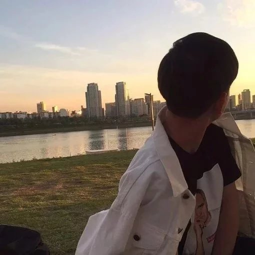 易宇菡翠