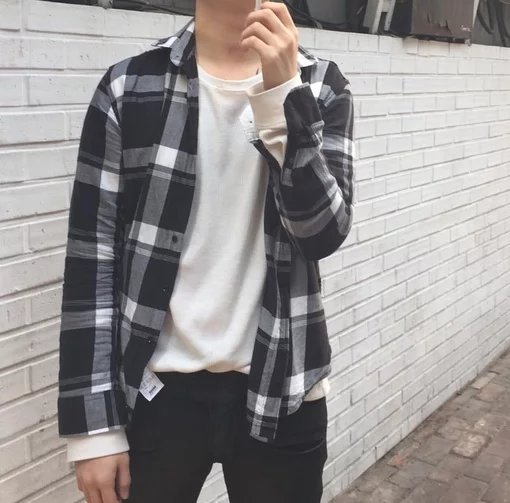 伊贞伦毓